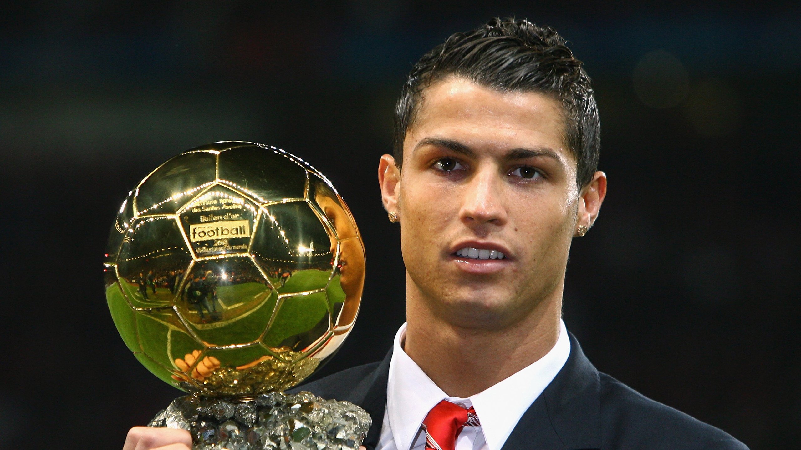 开云体育app-舞台越大，他越强，努涅斯与厄瓜多尔的节奏艺术