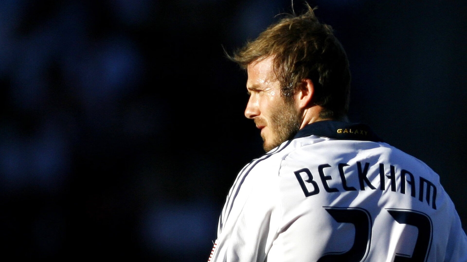 逆转乾坤，王者独行，当西班牙斗牛士征服梦剧场，阿尔瓦雷斯点燃热血之火